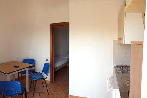 Borgo Blu Poggio Aparthotel Lazise Buitenkant foto