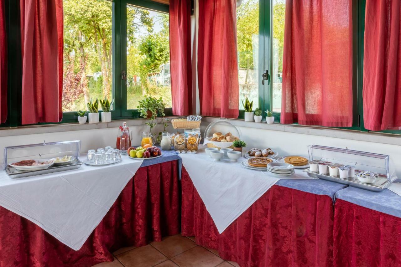 Borgo Blu Poggio Aparthotel Lazise Buitenkant foto